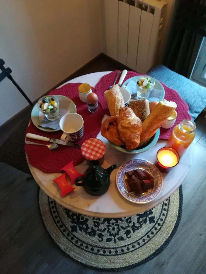 Triqueville Lait & Lit Bed & Breakfast エクステリア 写真